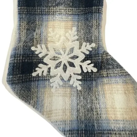 Fengxin Ornaments Crafts Factory recycled wool stocking. - Picture 2 of 4